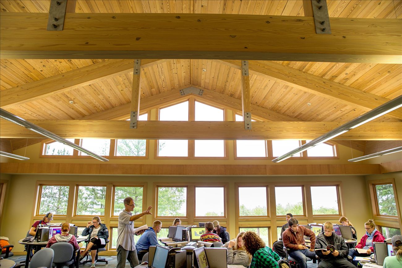 201721433_beaver_island_classroom_mcnaught_sj_5.jpg