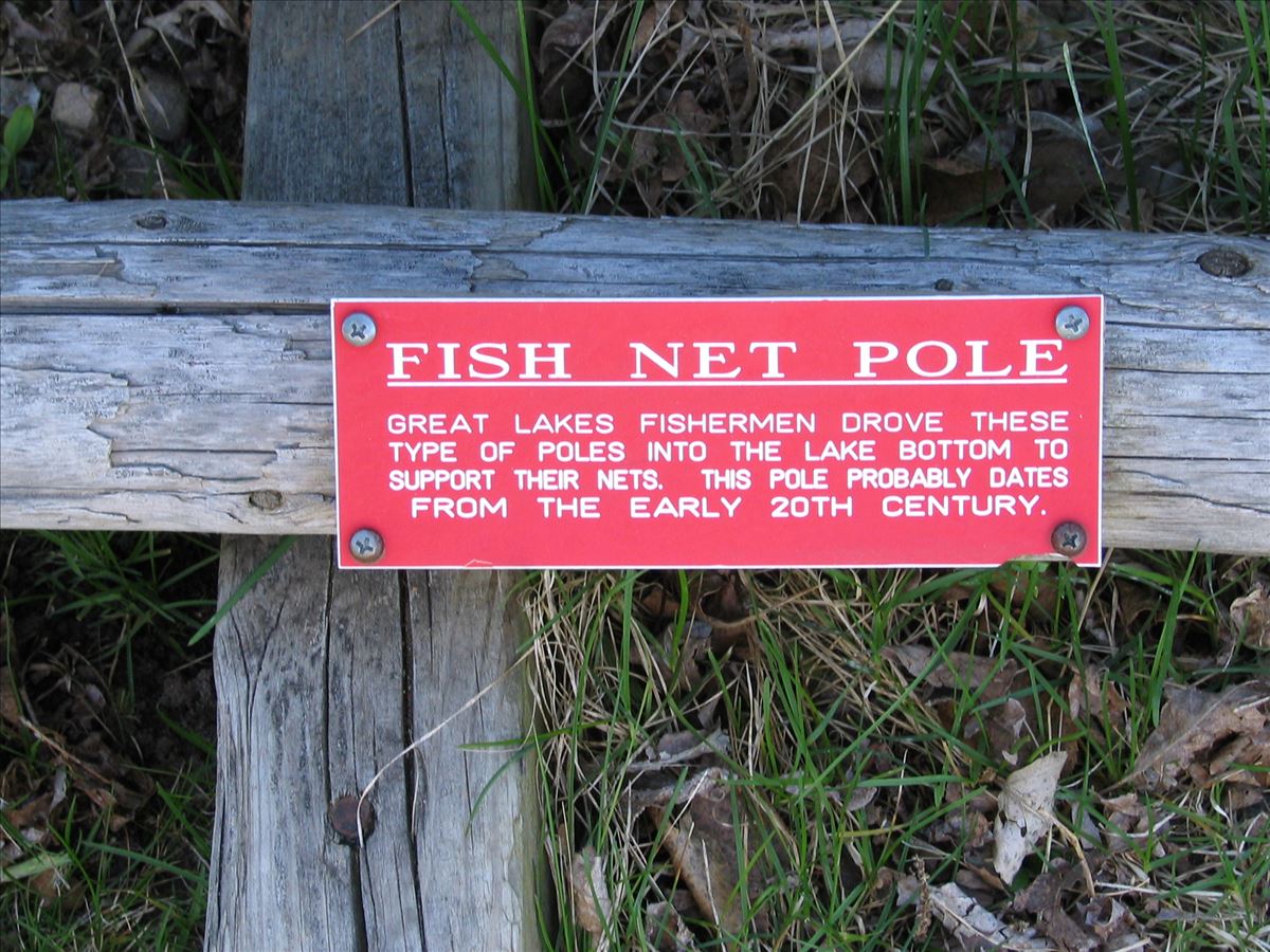 sturgeon_point_lighthouse_artifacts_002.jpg
